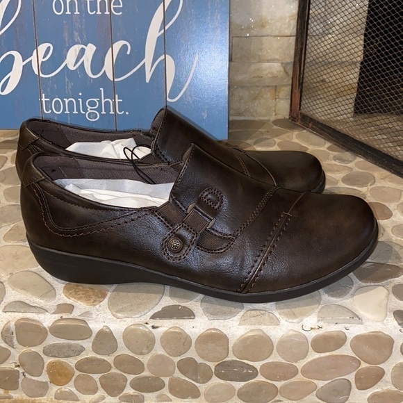NWOT, White Mountain Faux leather comfort clog size 10 - Picture 1 of 8